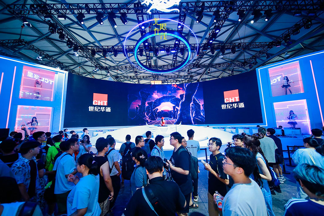 与AI同游!2026年第二十三届ChinaJoy盛大开幕! https://cms3.chinajoy.net/157/upload/resources/image/103318.jpg?token=Bearer eyJhbGciOiJIUzUxMiJ9.eyJpc3MiOiJlY2hpc2FuIiwic3ViIjoie1wiY2xpZW50XCI6XCJXRUJcIixcInR5cGVcIjpcIlVTRVJcIixcIm5hbWVcIjpcInVzZXIyX2FwaVwiLFwic2lnbmF0dXJlXCI6bnVsbCxcImV4cGlyZXNfaW5cIjoxODAwMDAwMH0iLCJpYXQiOjE3ODU1NzI3NDYsImV4cCI6MTc4NTU5MDc0Nn0.HPnAxiidYD1k7VkgJAD_0D0Wu1tmwQ6G_gTyksby3y2UZCbUy9DUdn6tHTLCCrc3fJB-Ny2umh8wrpsCHGvtJw